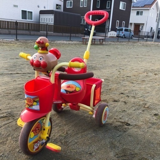 商談中！ 美品 アンパンマン  三輪車
