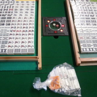 中古品 来店引取り歓迎　OH済 全自動麻雀卓 雀豪マーク３　AM-7901A 中古品 来店引取り歓迎 OH済 全自動麻雀卓 雀豪マーク3