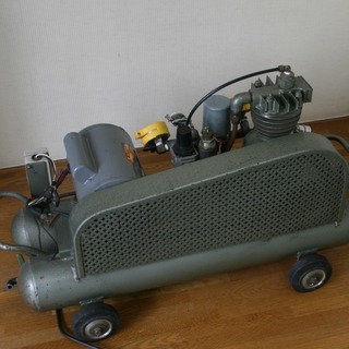 IWATA 2タンク エアーコンプレッサー CS150