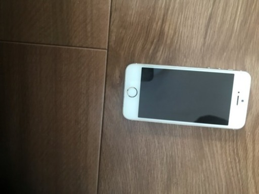 iPhone5S ゴールド