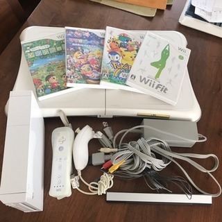 Wii本体 wiifit ソフト3枚セット