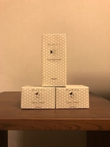 総額63,000円 80%off 美容液とフェイスクリーム 2個 合計3点