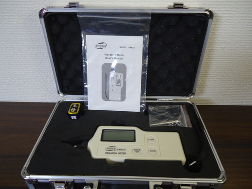 GM63A ポータブル デジタル振動測定器 振動計 【速度】【加速度