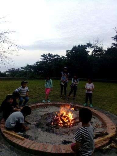 Gw開催 1泊2日小学生英語キャンプ 黒い羊 南城の育児のイベント参加者募集 無料掲載の掲示板 ジモティー