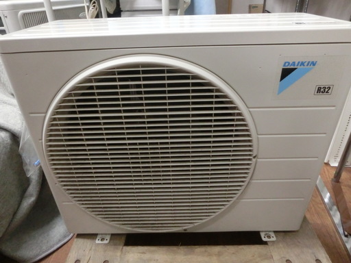 【安心6ヶ月保証】DAIKIN　壁掛けエアコン【トレファク上尾店】