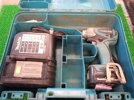 【JR-161】マキタ makita インパクトドライバー TD135D 中古品