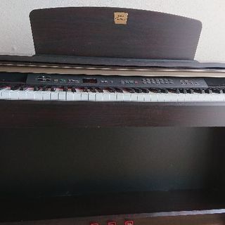 電子ピアノ グラビノーバ