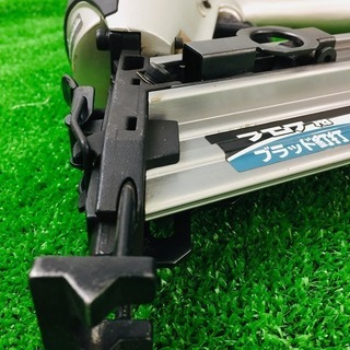 マキタ フロア用ブラッド釘打ち機 AF634S【リライズ野田愛宕店】【店頭取引限定】【品】1点限り早い者勝ち！