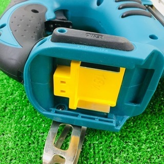 マキタ 18V充電式ピンタッカ本体のみ PT351D【リライズ野田愛宕店】【店頭取引限定】【中古品】1点限り早い者勝ち！