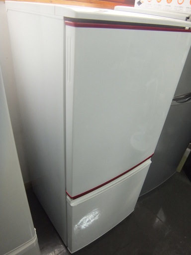 SHARP 137L 2ドア 冷蔵庫 つけかえどっちもドア 霜取り不要 ファン冷却式【SJ-BK14Y-W】2014製