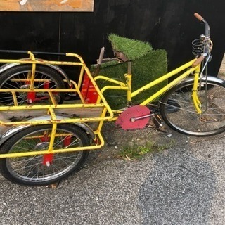 リヤカー付き三輪車 スイス輸入車? assurwi.ma