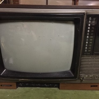 古いテレビを売ります。