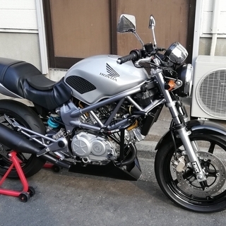 2005～2006年式 VTR250 シルバー カスタム車両