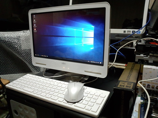 [取引中]一体型デスクトップパソコン 富士通 FMV  F/C50TW Windows10 32Bit SSD80GB Office付