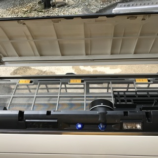 ☆多機能HITACHI2014年☆超綺麗25800円☆自動掃除ロボ機能