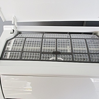 HITACHI 日立】ルームエアコン ～6畳/2.2kw RAS-A22D（W）2015年