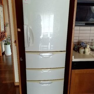 2001年製中古冷蔵庫差し上げます