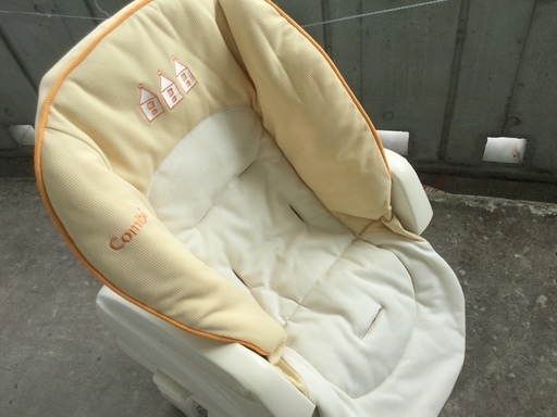 コンビ ハイローチェア  レミニス