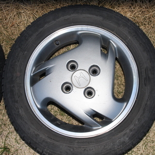 ホンダライフｊｂ１ ｊｂ２用純正オプションアルミホイールセットその２ 中隊長 西山名の車のパーツの中古あげます 譲ります ジモティーで不用品の処分