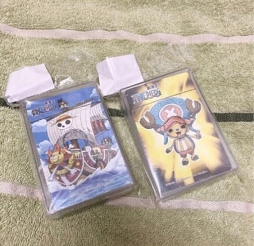 新品 ワンピースケース入りトランプ ２柄セット つるち 高松のカードゲーム トランプ の中古あげます 譲ります ジモティーで不用品の処分