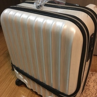 ジャンク スーツケース