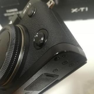 【使用半年未満】【ボディのみ】Fujifilm x-t1 