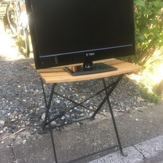 ＴＭＹ １９V型 地デジ対応液晶テレビ ＴＨ－１９ＬＥＤ１２ＧＢ...