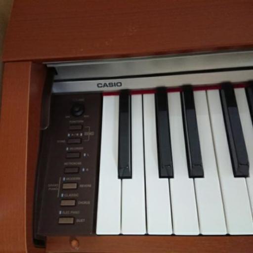 商談中   CASIO 電子ピアノ 2009年製  pravia px-730   ほぼ未使用