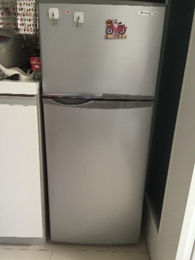 2点セット^^ 洗濯機( 45l )(製造年:2014) , 冷蔵庫 (118l ) - Sharp