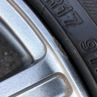 値下げしました！215/45R17タイヤ付き美品ホイール４本セット！