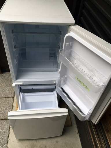 お話中★SHARP 冷凍冷蔵庫（2018）SJ-D14D 中古美品