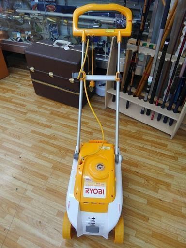RYOBI   リョービ　芝刈機