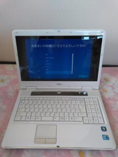 富士通ノートパソコンAH550