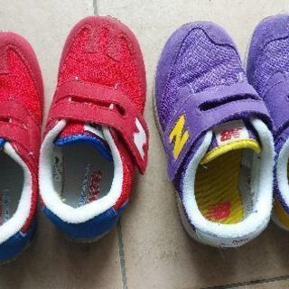 【お取引中   2足2900円】new balance  キッズ