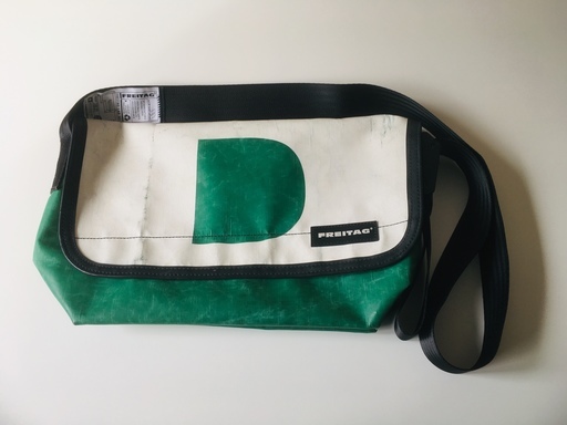 FREITAG　フライターグ　F42 SURFSIDE 6 MESSENGER BAG S　メッセンジャーバッグ