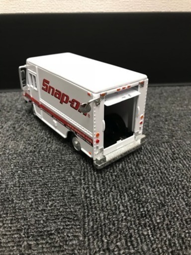 スナップオン　スナップオンバン　ミニカー　ホワイト Amazon.co.jp: スナップオン バン Snap-on REPLICA ダイキャストカー
