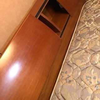 シモンズダブルベット フレーム 取りに来て頂ける方限定