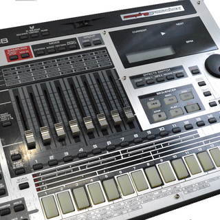 ROLAND (ローランド) サンプリンググルーブボックス MC-808（通電確認のみ）