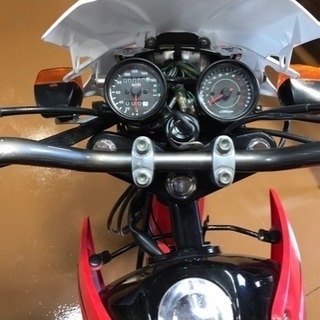 エイプ100 HC07 XR100モタード仕様