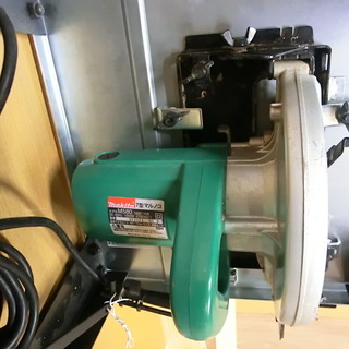 電動丸のこ盤　電動工具　丸ノコスタンド