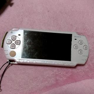 PSP 2000 本体