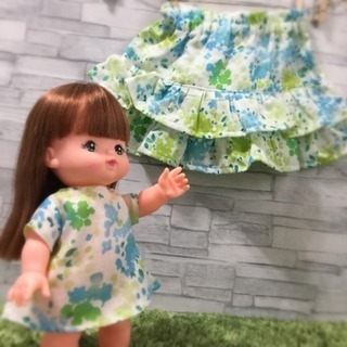 メル☆ソラン服 お揃いフリルスカート(黄緑お花柄)
