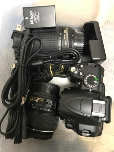 【お取引完了】 Nikon ニコン D3000 デジタル一眼レフカメラ AF-S NIKKOR 18-55mm 1:3.5-5.6G/55-200mm 1:4-5.6G レンズ