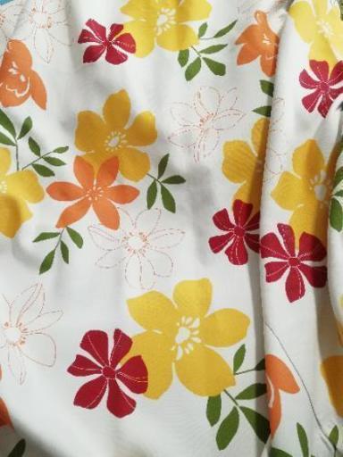 カーテンニトリ花柄イーニー遮光２級 しずく 調布のカーテン ブラインドの中古あげます 譲ります ジモティーで不用品の処分