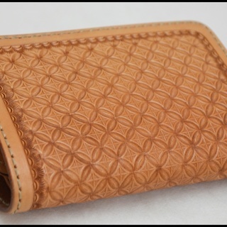 未使用 ファニー FUNNY セミロングウォレット ミディアム レザー