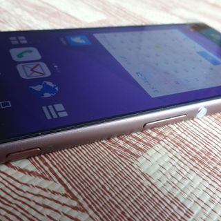 Mitsu 美品 Docomo Sony Xperia Z3 So 01g バッテリー良好 Copper スマートフォン ワンセグ フルセグ エール 大阪のドコモ Xperia の中古あげます 譲ります ジモティーで不用品の処分