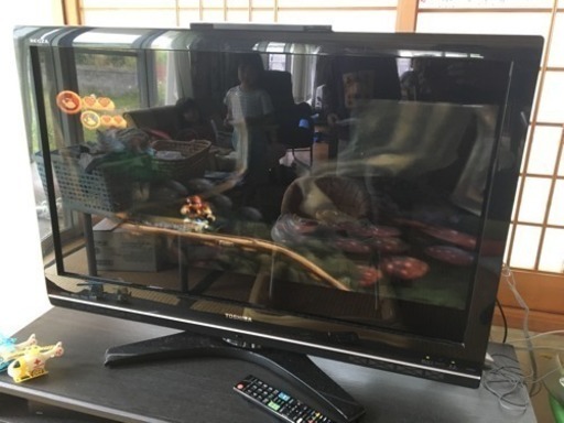 液晶テレビ