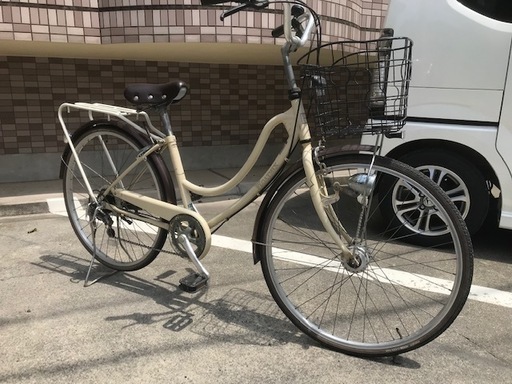自転車中古 内装3段変速 ステンレスカゴ鍵付き タイヤ26インチ 自転車