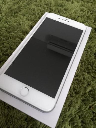 超美品　iPhone8 Plus 64GB シルバー　SIMロック解除済み　残債なし