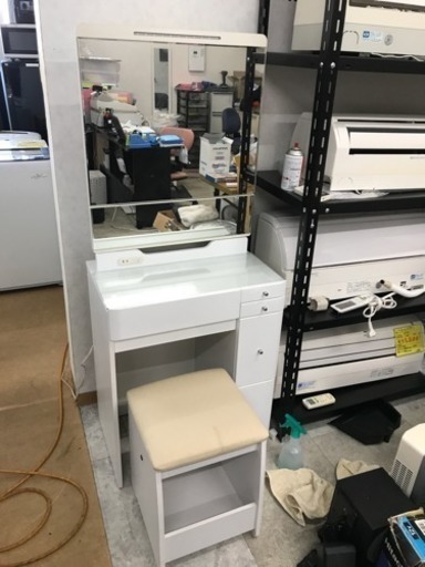 LED照明付ドレッサー 中古 リサイクルショップ宮崎屋19.4.13 LED照明付ドレッサー 中古 リサイクルショップ宮崎屋19.4.13
